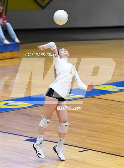 Thumbnail 1 in Thunderbird @ Prescott (JV) photogallery.
