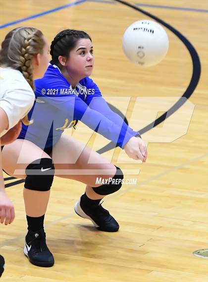 Thumbnail 2 in Thunderbird @ Prescott (JV) photogallery.