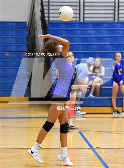 Thumbnail 1 in Thunderbird @ Prescott (JV) photogallery.