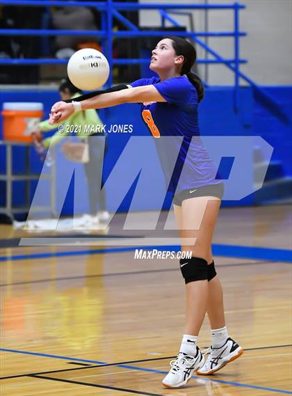 Thumbnail 2 in Thunderbird @ Prescott (JV) photogallery.