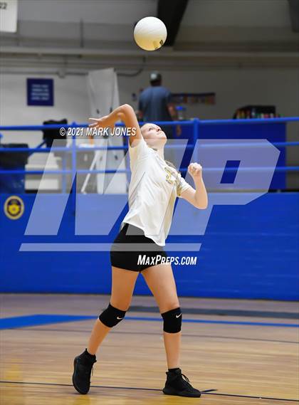 Thumbnail 2 in Thunderbird @ Prescott (JV) photogallery.
