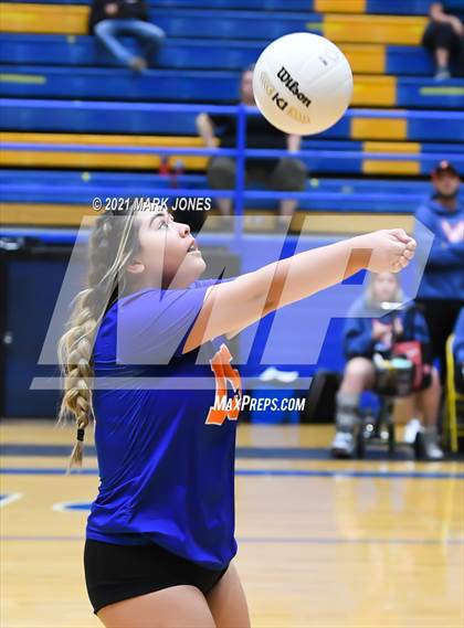 Thumbnail 2 in Thunderbird @ Prescott (JV) photogallery.