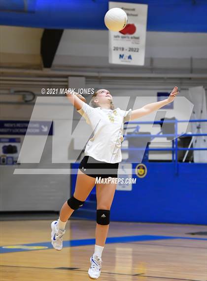 Thumbnail 3 in Thunderbird @ Prescott (JV) photogallery.