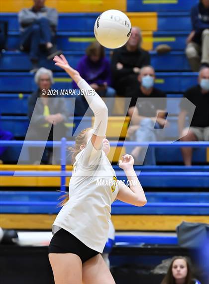 Thumbnail 2 in Thunderbird @ Prescott (JV) photogallery.