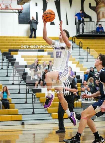 Thumbnail 2 in Cherokee Trail vs Arvada West (Paul Davis Classic) photogallery.