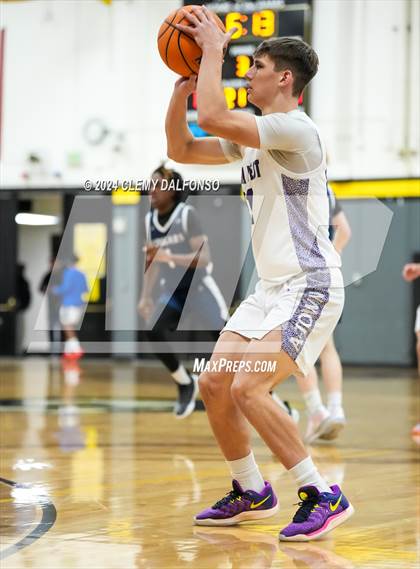 Thumbnail 3 in Cherokee Trail vs Arvada West (Paul Davis Classic) photogallery.