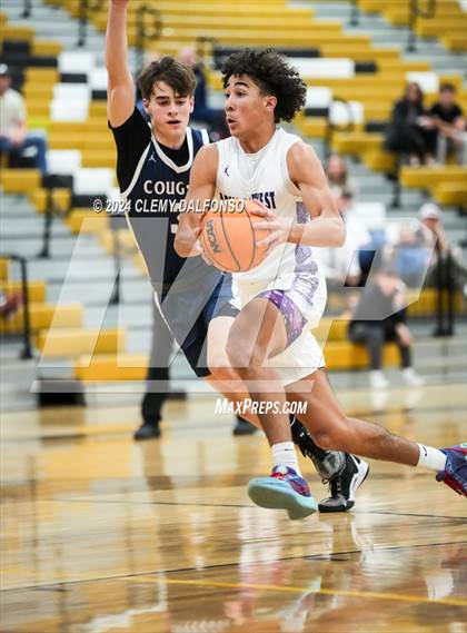 Thumbnail 3 in Cherokee Trail vs Arvada West (Paul Davis Classic) photogallery.