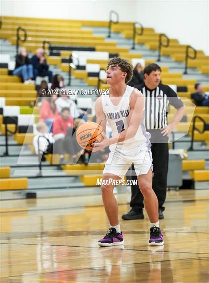 Thumbnail 3 in Cherokee Trail vs Arvada West (Paul Davis Classic) photogallery.