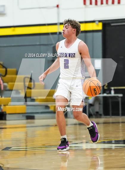 Thumbnail 2 in Cherokee Trail vs Arvada West (Paul Davis Classic) photogallery.