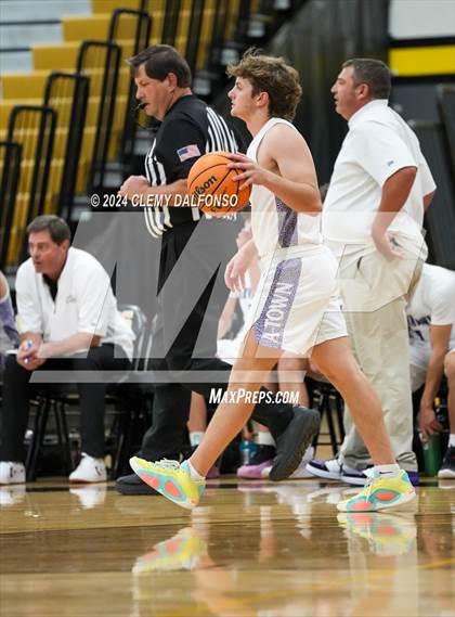 Thumbnail 3 in Cherokee Trail vs Arvada West (Paul Davis Classic) photogallery.