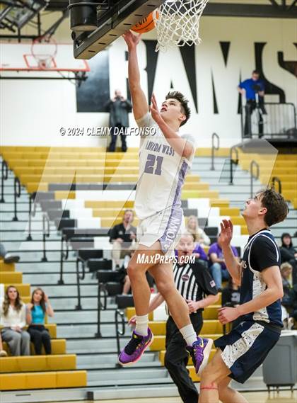 Thumbnail 1 in Cherokee Trail vs Arvada West (Paul Davis Classic) photogallery.