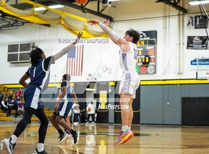 Thumbnail 3 in Cherokee Trail vs Arvada West (Paul Davis Classic) photogallery.