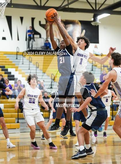 Thumbnail 3 in Cherokee Trail vs Arvada West (Paul Davis Classic) photogallery.