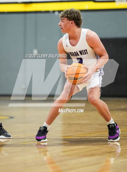 Thumbnail 1 in Cherokee Trail vs Arvada West (Paul Davis Classic) photogallery.