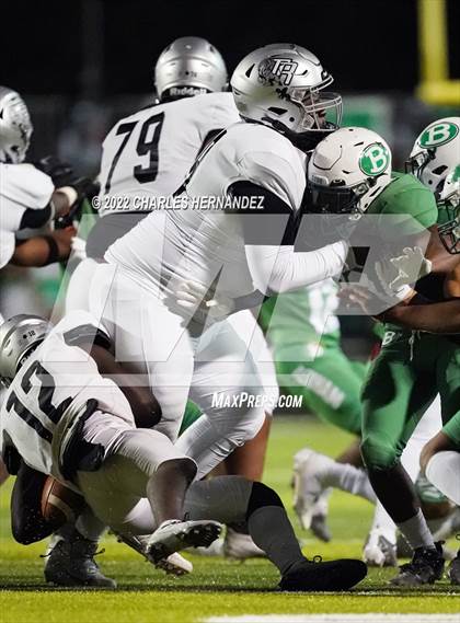 Thumbnail 3 in Randle @ Brenham photogallery.