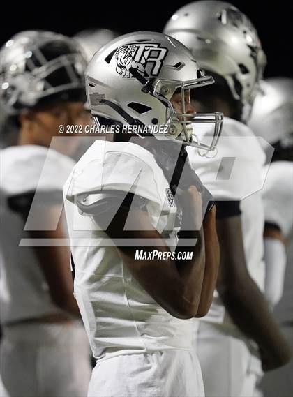 Thumbnail 3 in Randle @ Brenham photogallery.
