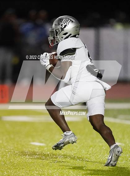 Thumbnail 3 in Randle @ Brenham photogallery.