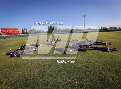 Thumbnail 3 in Sutter vs. Bradshaw Christian (CIF-SJS D5 Final) photogallery.