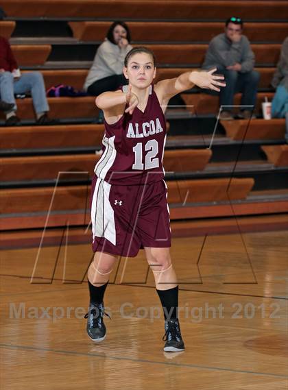Thumbnail 1 in Alcoa vs Campbell County (Winterfest Shootout) photogallery.