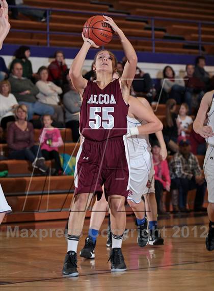 Thumbnail 2 in Alcoa vs Campbell County (Winterfest Shootout) photogallery.
