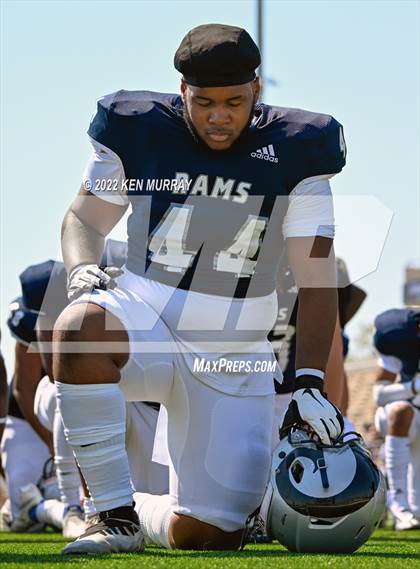 Thumbnail 2 in Jersey Village vs Cypress Ridge photogallery.