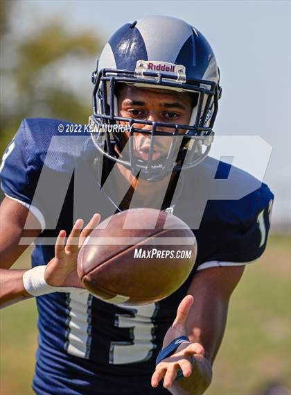 Thumbnail 1 in Jersey Village vs Cypress Ridge photogallery.
