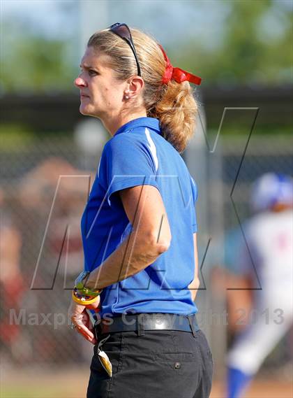 Thumbnail 3 in Waterford vs Granby Memorial (CIAC Class M Final) photogallery.