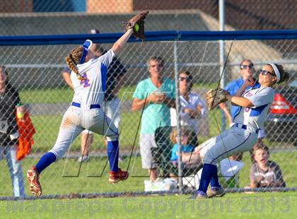 Thumbnail 3 in Waterford vs Granby Memorial (CIAC Class M Final) photogallery.