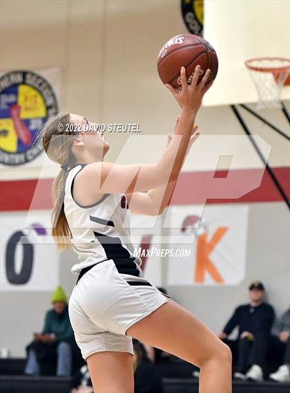 Thumbnail 1 in Willows vs. Woodland Christian (Jim Ernst Classic) photogallery.
