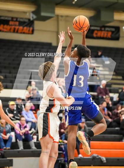 Thumbnail 3 in Hinkley @ Lakewood photogallery.
