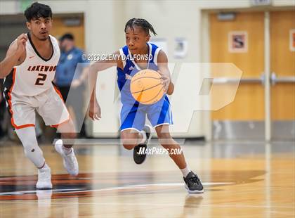 Thumbnail 3 in Hinkley @ Lakewood photogallery.
