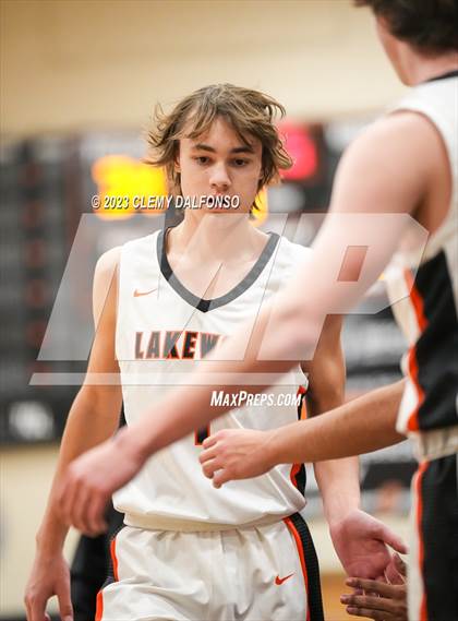 Thumbnail 2 in Hinkley @ Lakewood photogallery.
