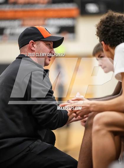 Thumbnail 3 in Hinkley @ Lakewood photogallery.