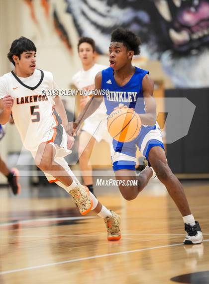Thumbnail 2 in Hinkley @ Lakewood photogallery.