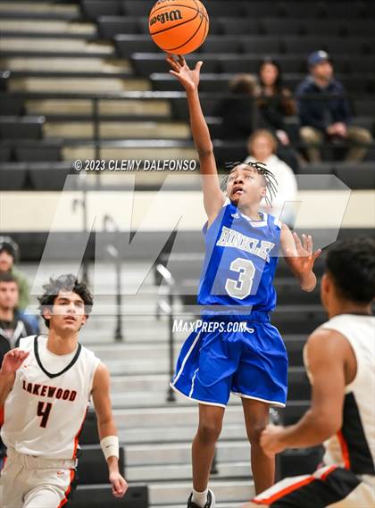 Thumbnail 2 in Hinkley @ Lakewood photogallery.