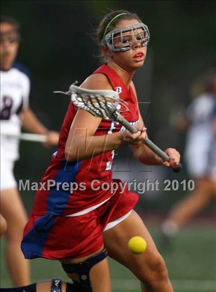 Thumbnail 3 in Mendon/Sutherland v. Fairport (Section 5 Class A Semifinal) photogallery.