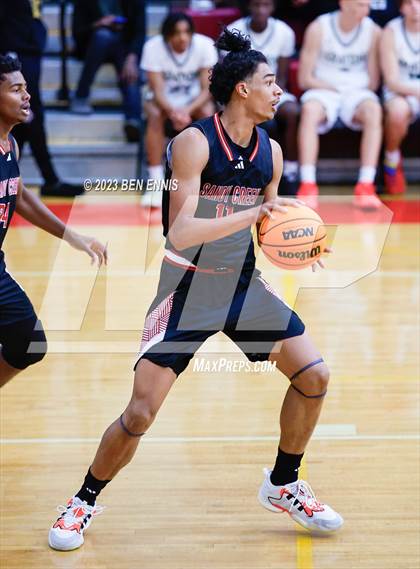 Thumbnail 3 in Sandy Creek vs Grayson (Hard in the Paint) photogallery.
