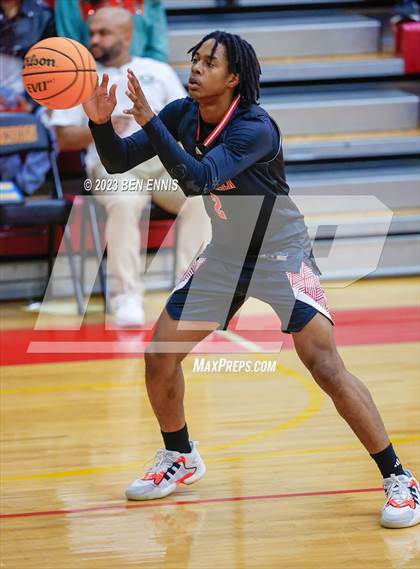 Thumbnail 1 in Sandy Creek vs Grayson (Hard in the Paint) photogallery.