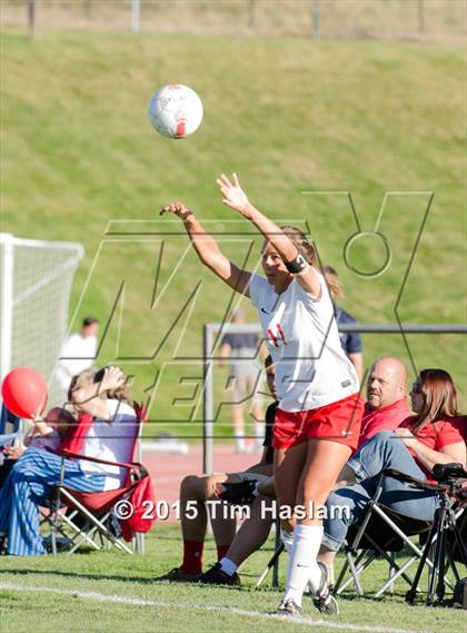 Thumbnail 1 in East vs. Springville photogallery.