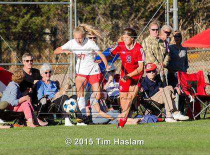 Thumbnail 2 in East vs. Springville photogallery.