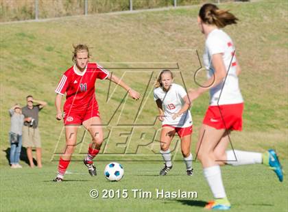 Thumbnail 2 in East vs. Springville photogallery.