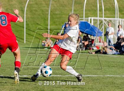 Thumbnail 2 in East vs. Springville photogallery.