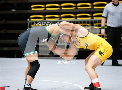 Thumbnail 2 in UHSAA 3A Championships photogallery.