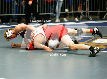Thumbnail 2 in UHSAA 3A Championships photogallery.
