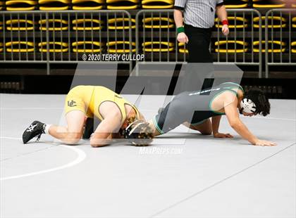 Thumbnail 1 in UHSAA 3A Championships photogallery.