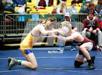 Thumbnail 3 in UHSAA 3A Championships photogallery.