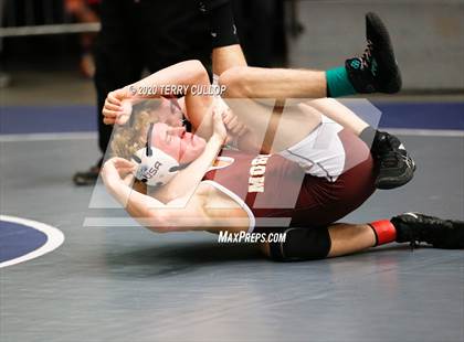 Thumbnail 2 in UHSAA 3A Championships photogallery.