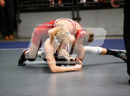 Thumbnail 1 in UHSAA 3A Championships photogallery.