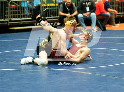 Thumbnail 2 in UHSAA 3A Championships photogallery.