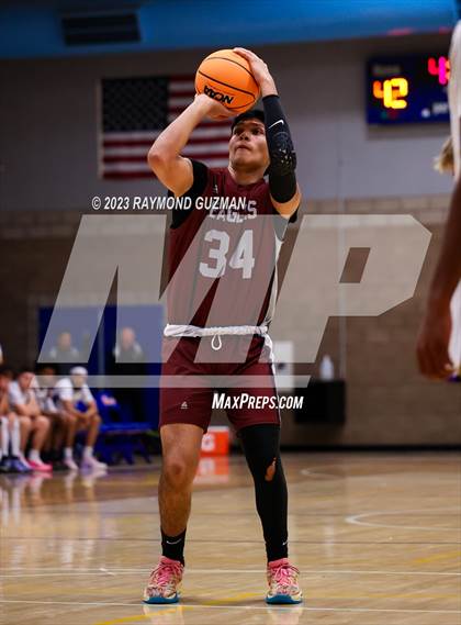 Thumbnail 3 in Fresno Christian vs. Ridgeview photogallery.